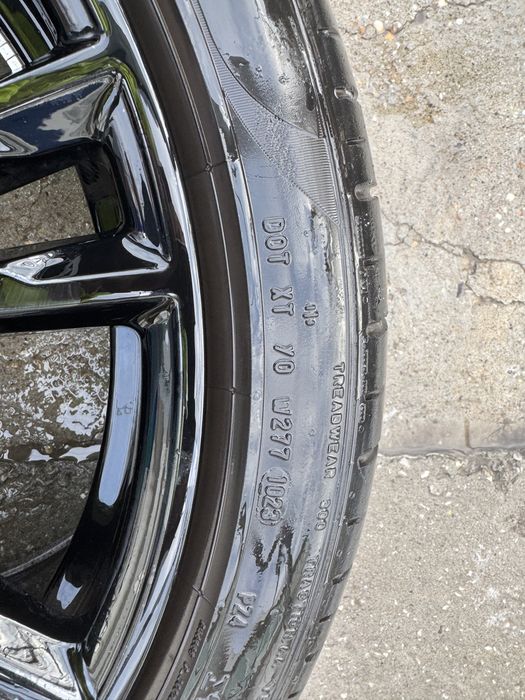 Оригинални джанти БМВ 20" + 4 летни гуми Pirelli P zero  275/35 R20