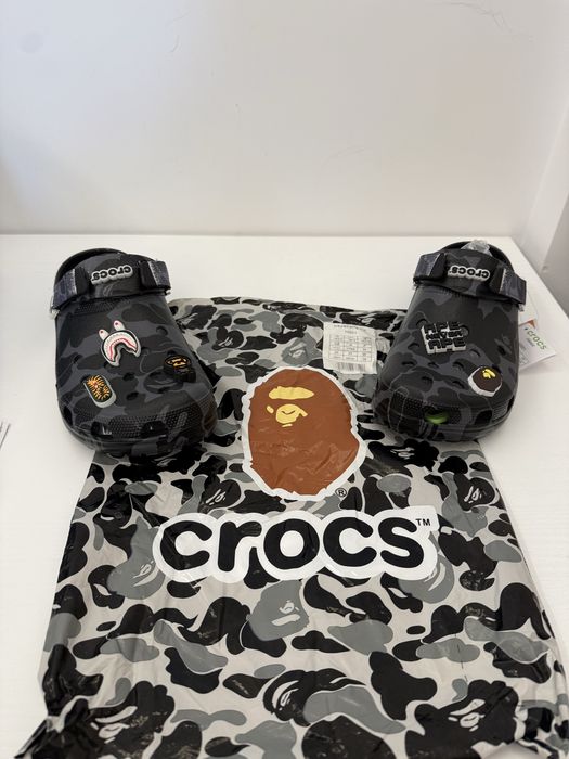 Crocs x Bape Black