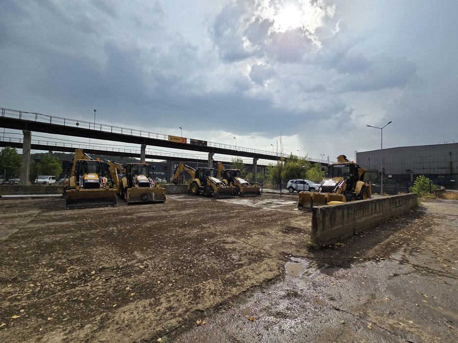 Inchiriere 7 buldoexcavatore profesionale in Iasi