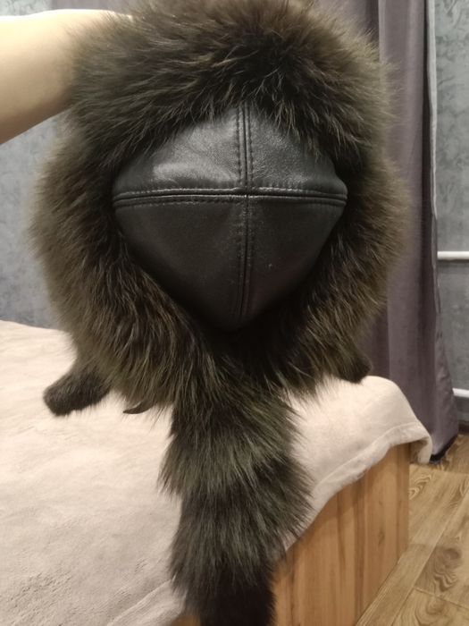 Продам лисью шапку