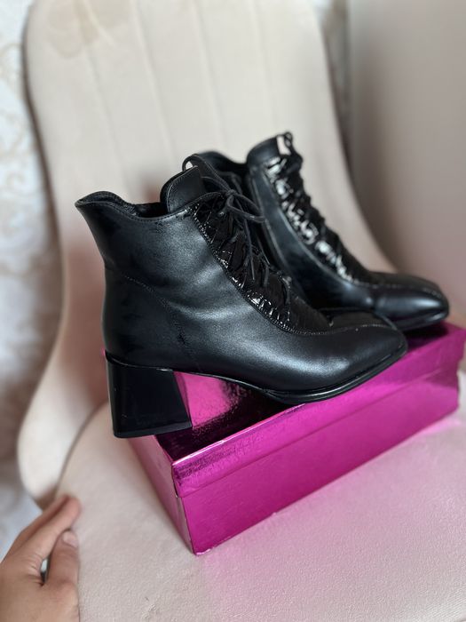 Продам обувь весенный(осень)