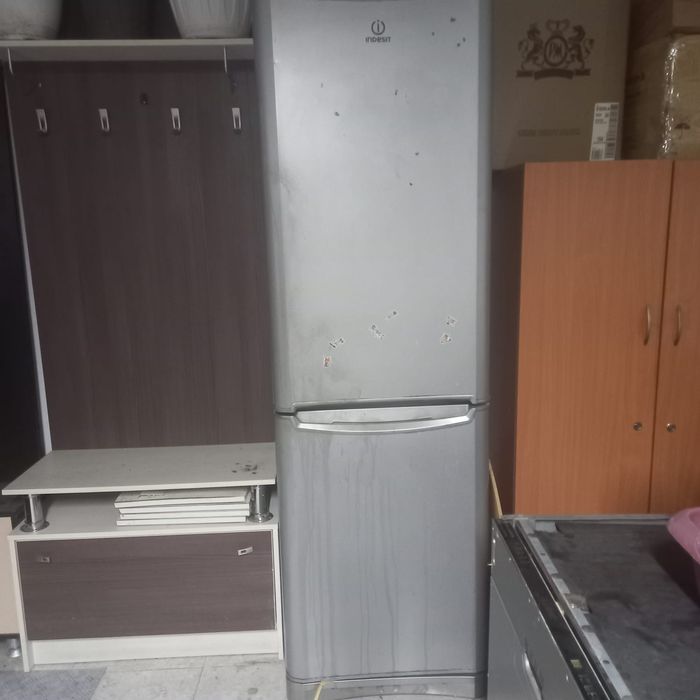 Холодильник б/ушный