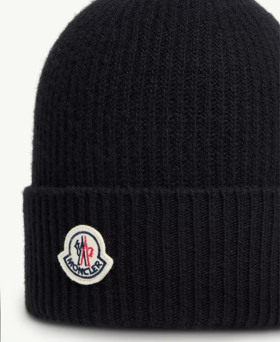 Moncler шапка от вълна и кашмир