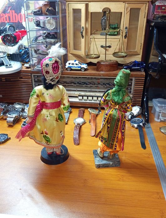 Păpuși vintage Maharaja antice, lucrate manual în India