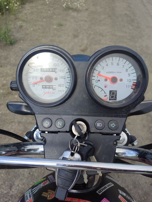 Продам мотоцикл 200 кубов на учёте