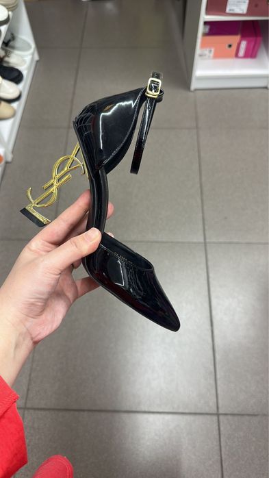 Продам туфли 36 размер(новые)