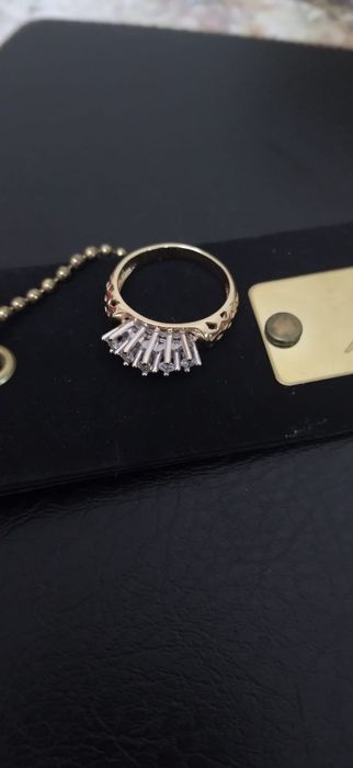 Классное бриллиантовое кольцо