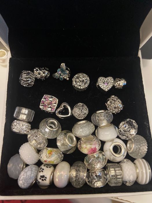 Разпродажба! НОВИ! Сребърни и посребрени талисмани за гривна