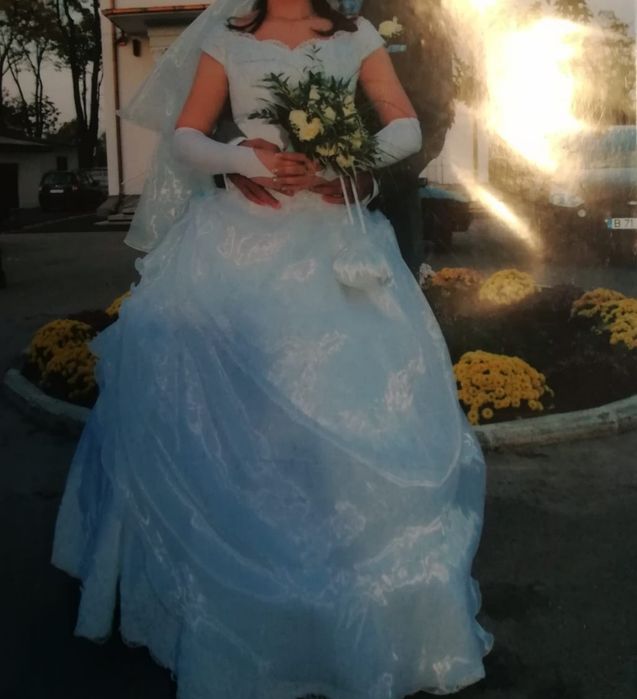 Vand rochie de mireasa