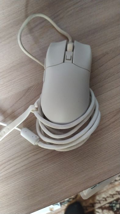 Продам игровую мышьку для ПК