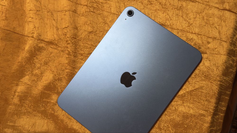 Apple iPad A16 11