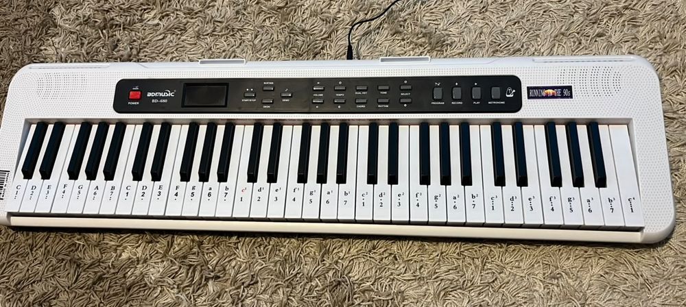 Синтезатор BD music 680