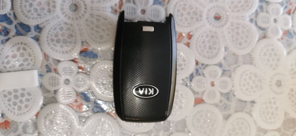 Оригинален ключ за " KIA CEED JD"