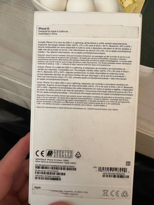 iPhone 13 отличном состоянии