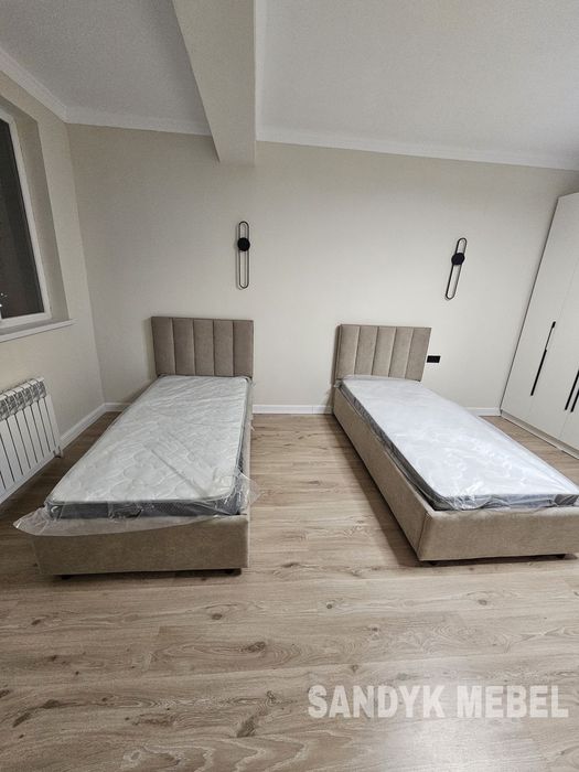 Кровать двуспальная