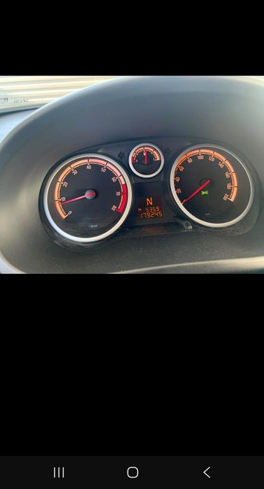 Opel cursa D, Cutie Automată