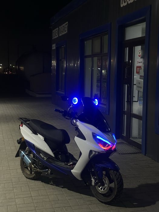 В Продаже мопед макси