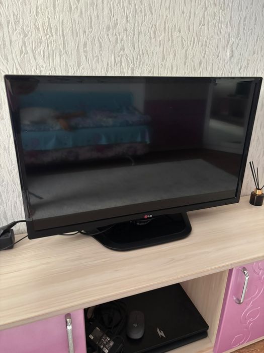 Телевизор Lg в хорошем состоянии