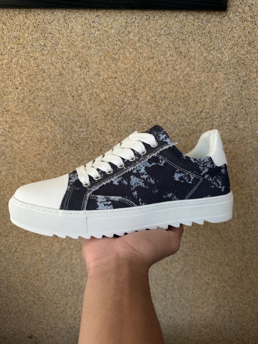 Numeris Lunar 44