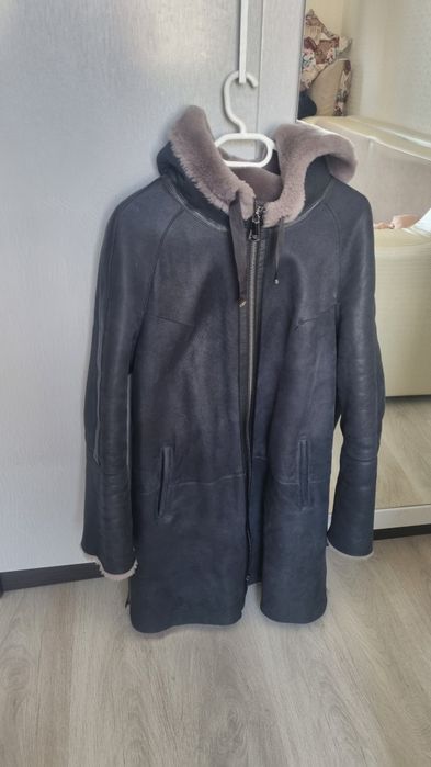 Продам дубленку женскую