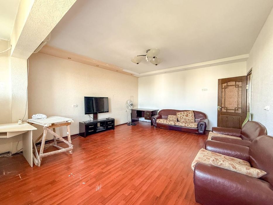 Продается 2х ком квартира, ориентир: парк Ашхабад/Ташсельмаш, 60м²
