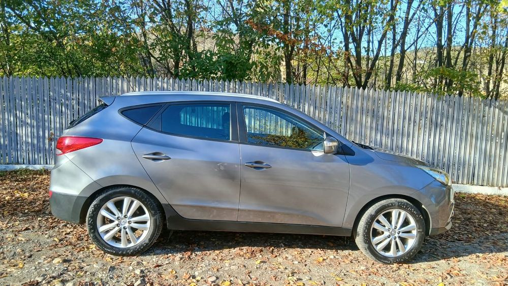 HYUNDAI ix35 2012 — imagine 1