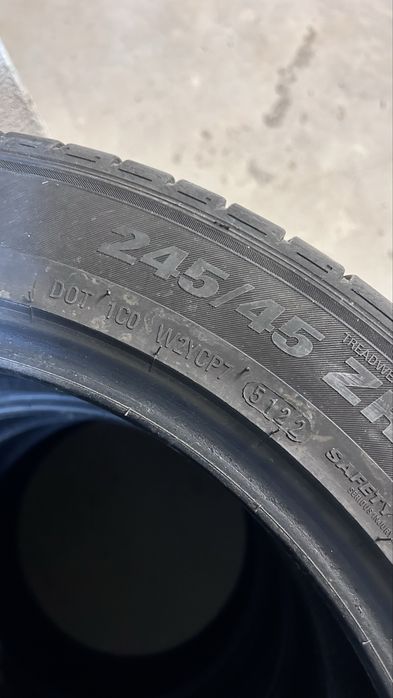 KUMHO 245/45/18 летни