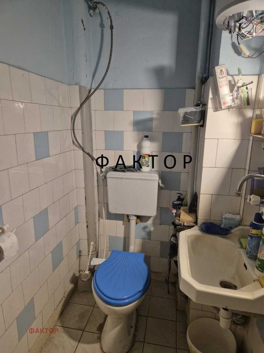 Многостаен апартамент в К. Париж