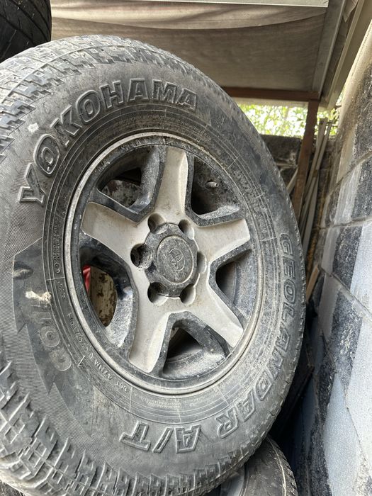 Резина с дисками  275/70/R16 Б/У