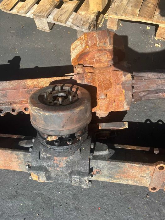 Axa (pereche) ZF AP-R720