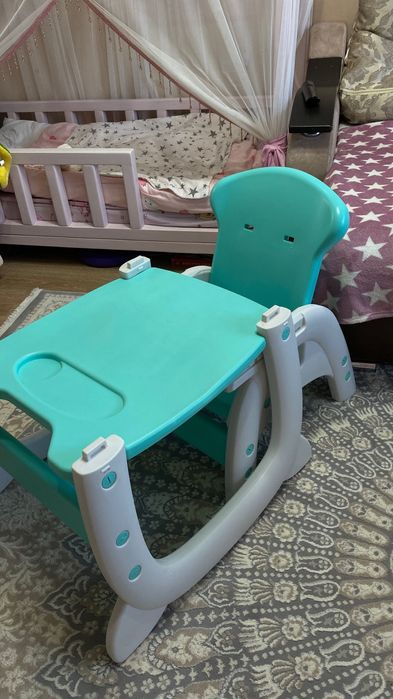Стол для кормления