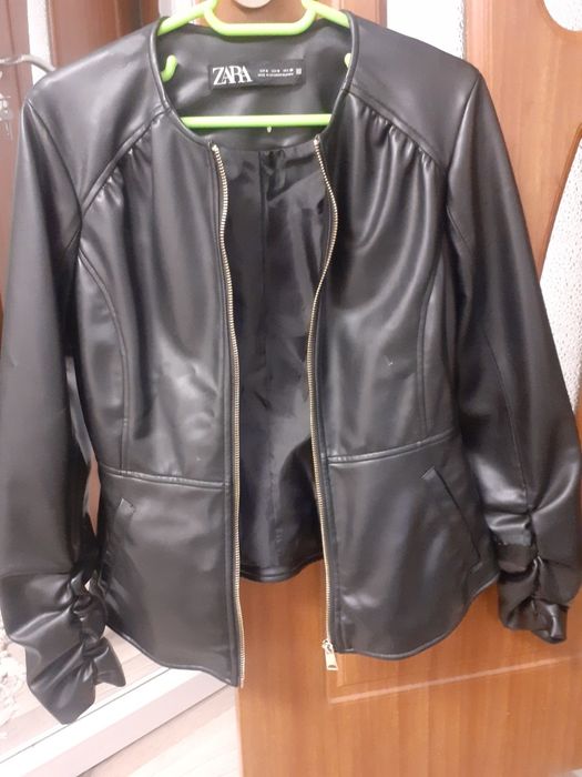 Geaca de piele s zara