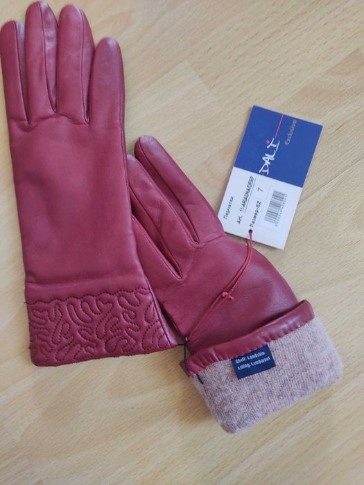 Перчатки женские кожаные