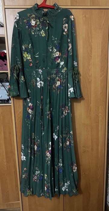 Продам платье