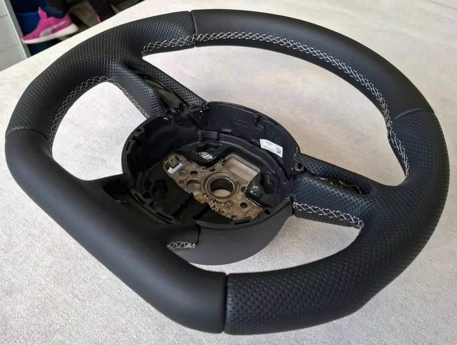 Волан за Ауди ОРИГИНАЛЕН