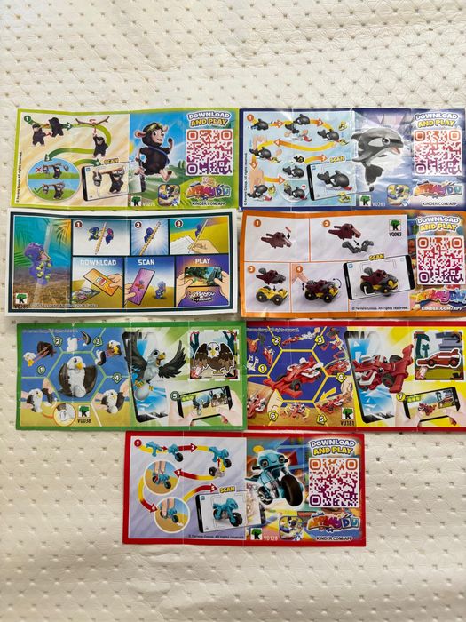 Продаю киндер игрушки