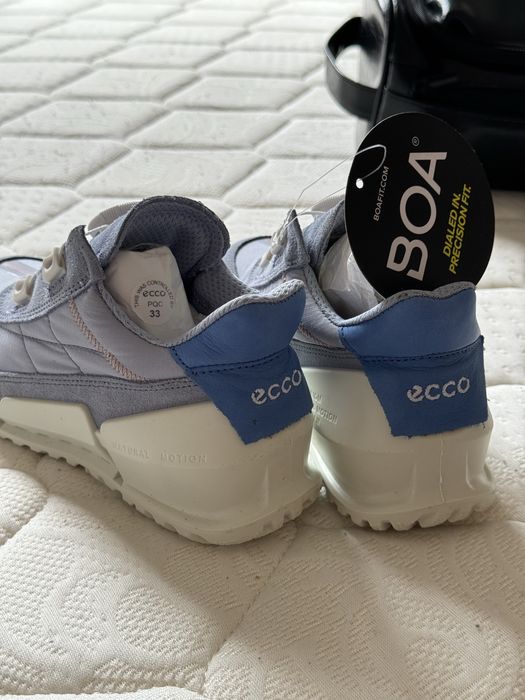 Продам кросовки экко оригинал