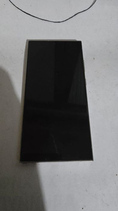 Samsung S 24 ultra 12/256