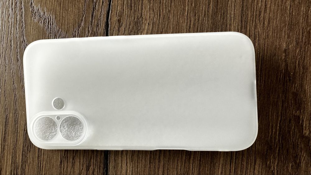 Husa iphone 16 nouă