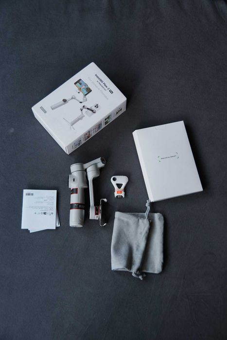 Стабилизатор Insta360 Flow Pro (AI Tracker Kit) / Новый