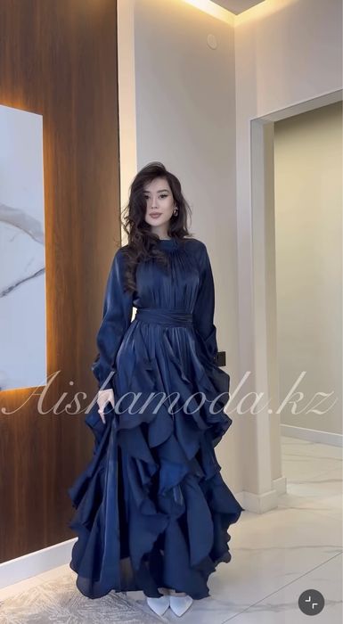 Платье вечернее