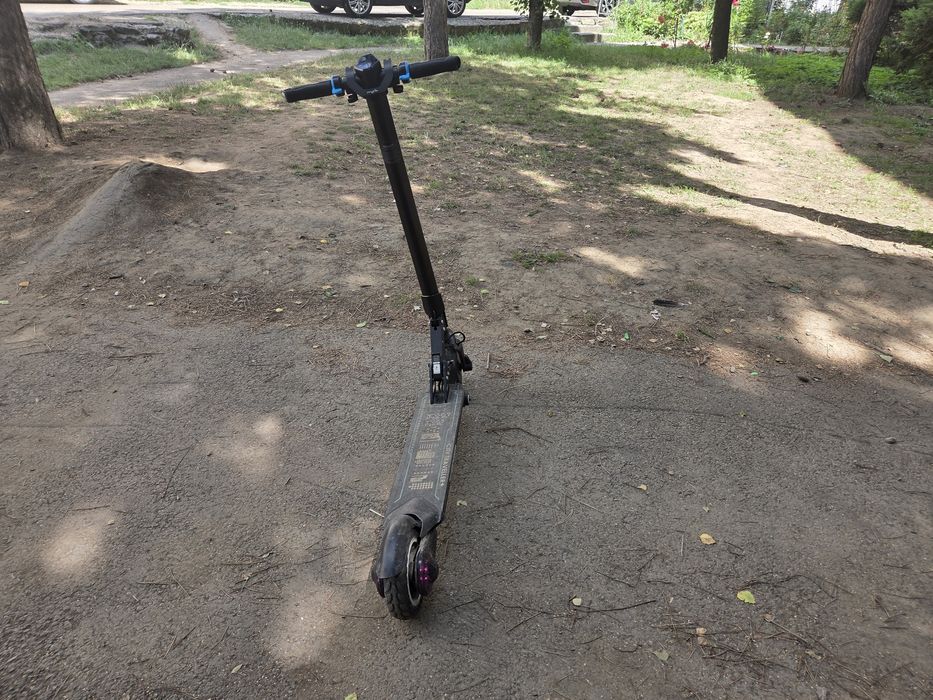 Vând trotinetă electrică Myria City Traveller+.