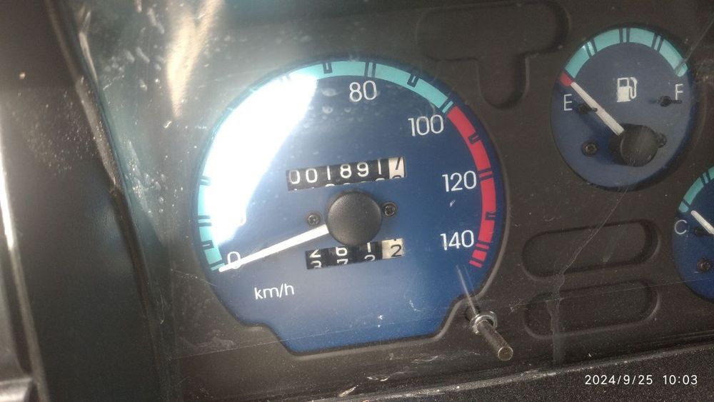 Дамаз срочно сотилади 2008йил 1800пробег  5500$