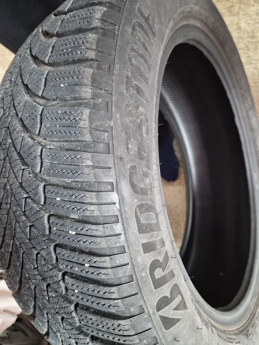 Зимни гуми Bridgestone