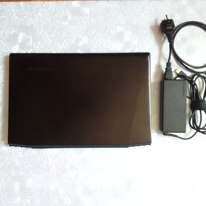 Lenovo Core i7 NVIDIA GTX 4 gb.
