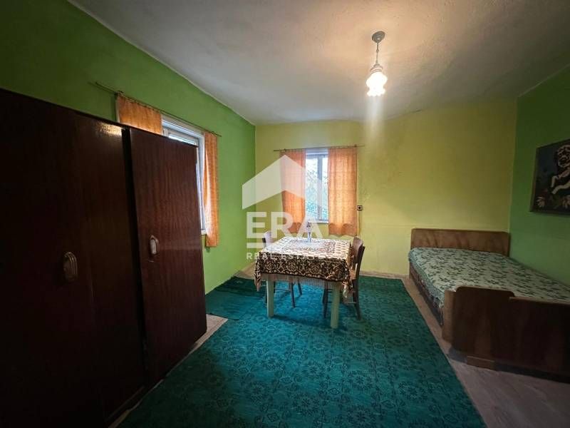 Само в Ера имоти Хасково! Двуетажна къща в село Дряново