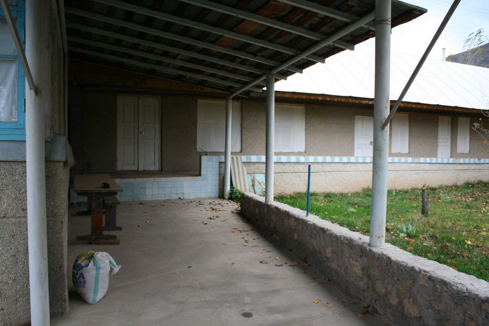 Продаётся дом в горно-курортной зоне в селе Нанай.