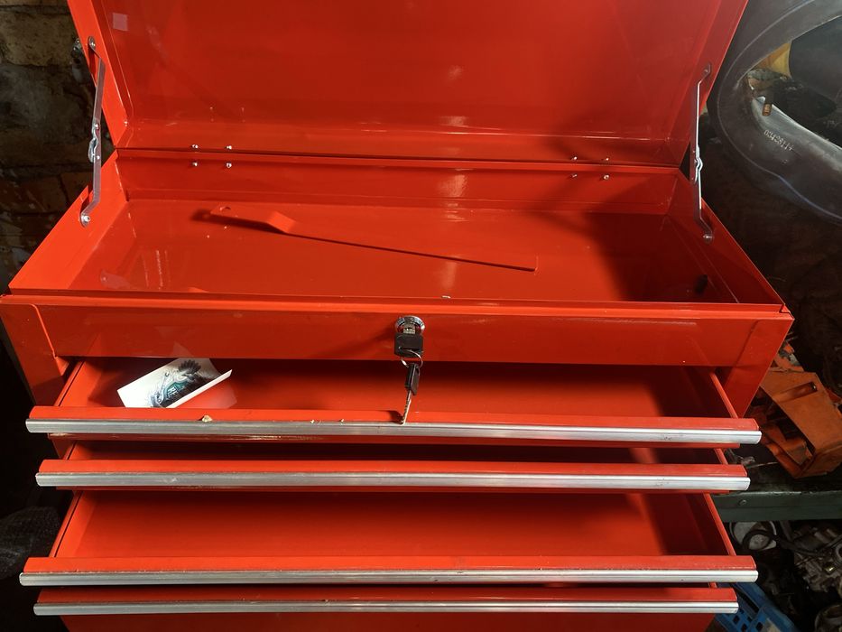 Кутия за истромент ново не исползван