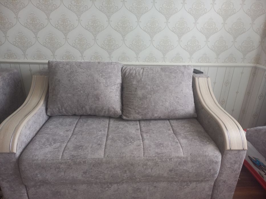 Продаётся диван и мини диван