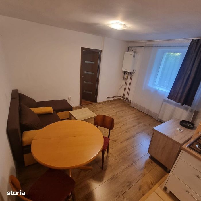 3 camere, semidecomandat, 50 mp , cartier Gheorgheni, zona C.Brancusi
